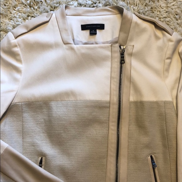 White Motorcycle Like Jacket - Picture 3 of 6